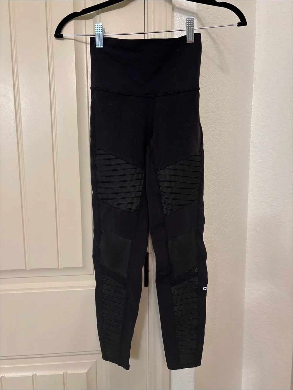 Alo Yoga Moto Leggings XXS